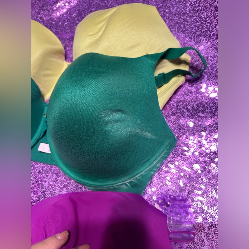 Bundle: Three Vs Bras - image 3